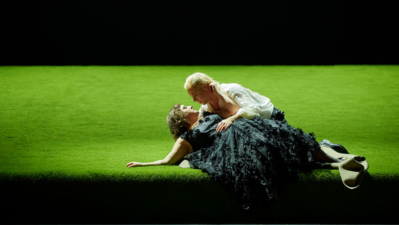 video  »Amor vien dal destino«