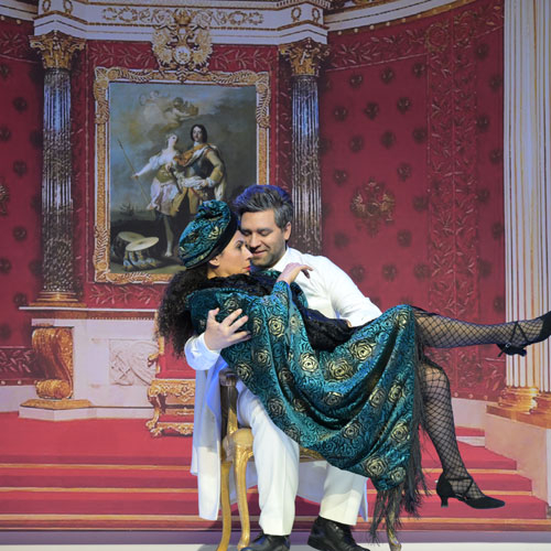 Don't miss wonderful Weill / Orff double bill