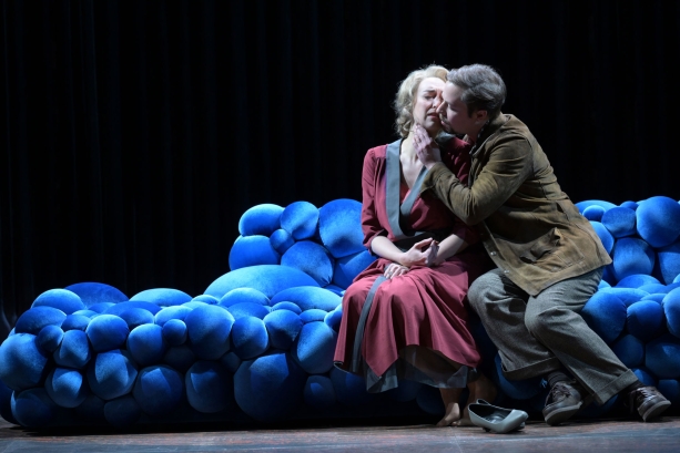 Bianca Andrew (Aurelia), Michael Porter (Ken)