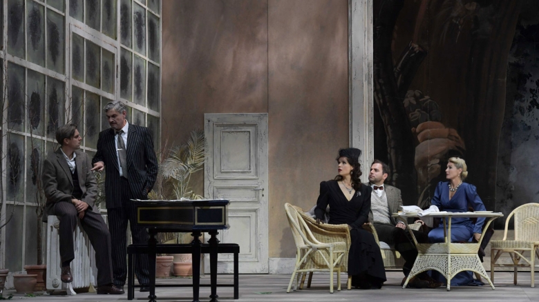 Martin Mitterrutzner (Flamand), Alfred Reiter (La Roche), Zanda Švēde (Clairon), Liviu Holender (Olivier), Maria Bengtsson (Gräfin Madeleine)