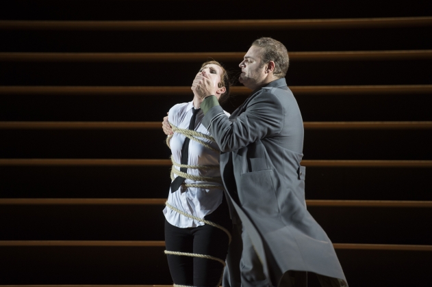 Paula Murrihy (Carmen) & Joseph Calleja (Don José)
