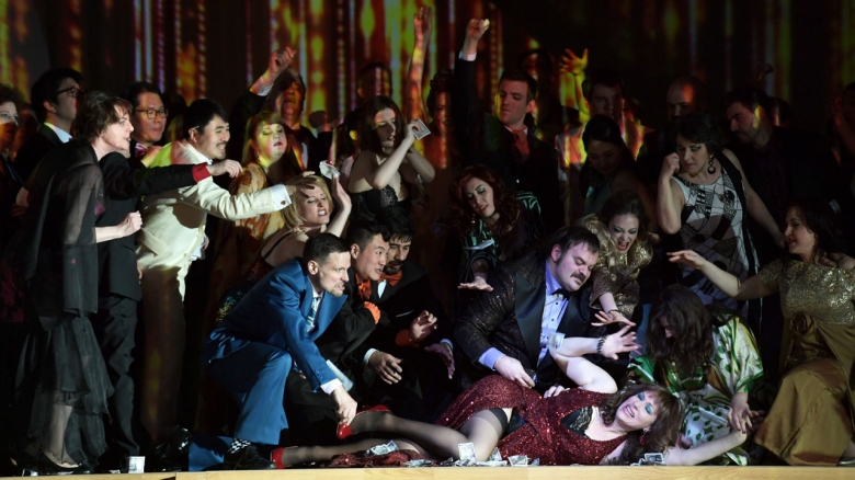 Jennifer Holloway (Grete, on the floor) & chorus 