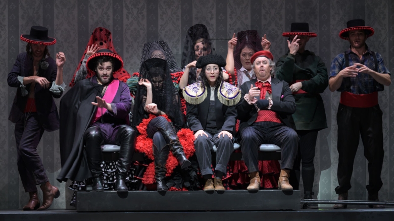 Alte Besetzung(Falsacappa), Elizabeth Reiter (Fiorella), Kelsey Lauritano (Fragoletto), Yves Saelens (Pietro), Ensemble