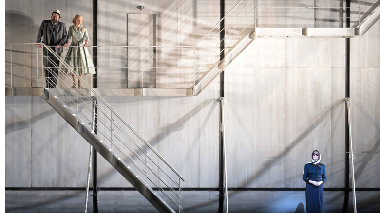 AJ Glueckert (Walter), Katharina Magiera (Lisa), Amanda Majeski (Marta; unten)