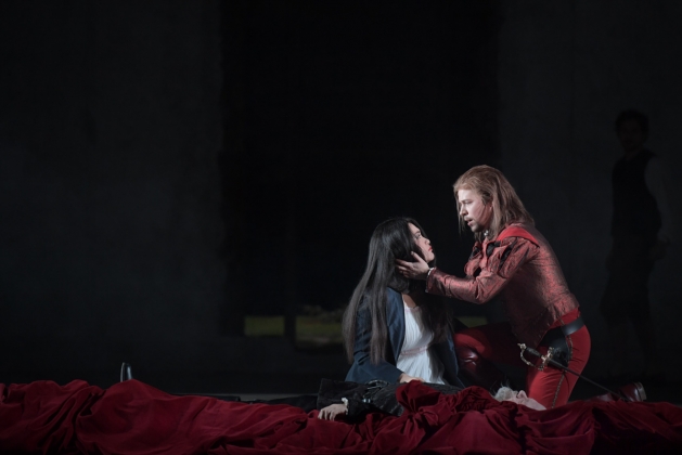 Guanqun Yu (Donna Anna) & Michael Porter (Don Ottavio)