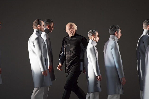 (<em>Dictator</em>) Davide Damiani (Dictator) & extras