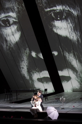 Sydney Mancasola (Roxana), Łukasz Goliński (König Roger)