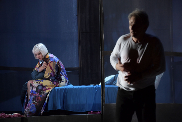 Anja Kampe (Katerina Izmailova) & Dmitry Golovnin (Sergey) 