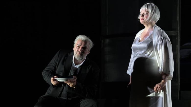 Andreas Bauer Kanabas (Boris Ismailov) & Aile Asszonyi (Katerina Ismailova)