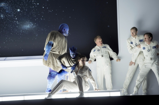 Brian Mulligan (Nelusko), Claudia Mahnke (Selika), Kirsten MacKinnon (Ines) & chorus