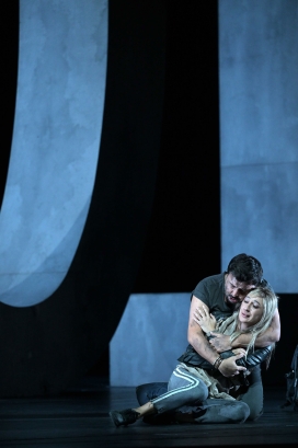 Matteo Lippe (Renato Des Grieux) & Ghiulnara Raileanu (Manon Lescaut)