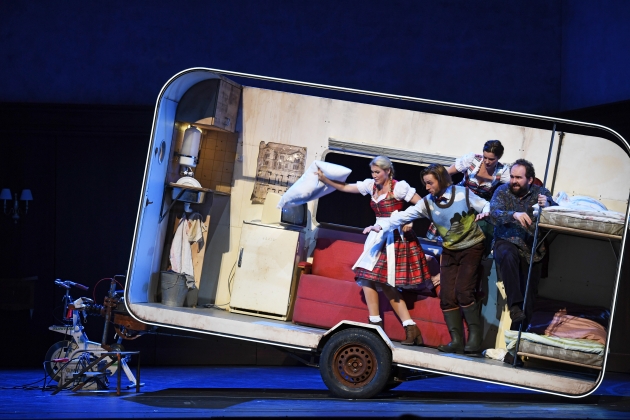 Maria Bengtsson (Harriet/Martha), Björn Bürger (Plumkett), Katharina Magiera (Nancy/Julia), AJ Glueckert (Lyonel)