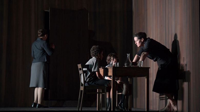 Julia Moorman (Clotilde) & Elza van den Heever (Norma) with children