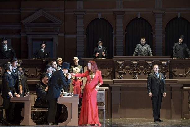 Tanja Ariane Baumgartner (Jocasta), Peter Marsh (Oedipus) & Gary Griffiths (Creon, in background)