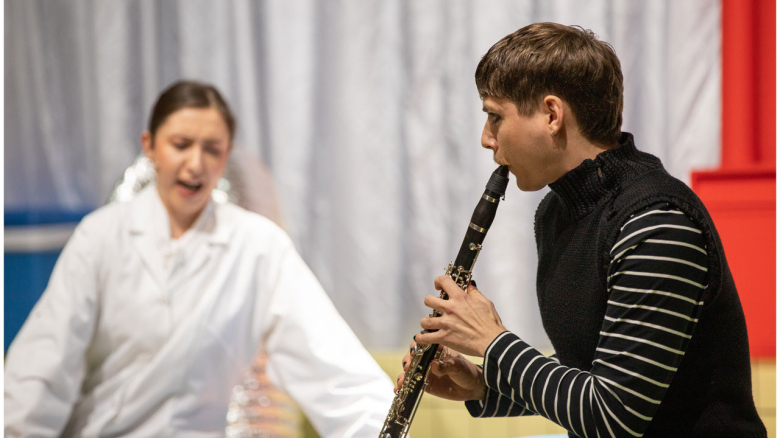 »Oper für Kinder« <em>Holle!</em>