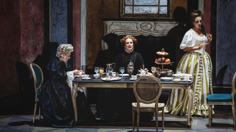 Corinna Schnabel (La Contessa), Paula Murrihy (Gismonda) & Cecelia Hall (Matilda)