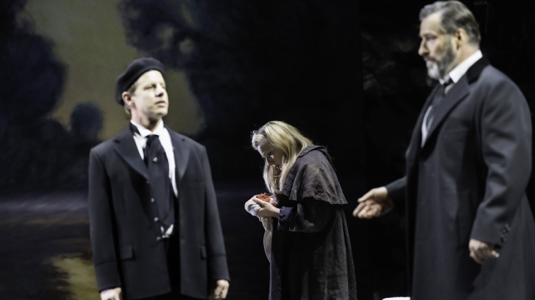 Andrew Bidlack (Dritter Knappe), Jennifer Holloway (Kundry), Andreas Bauer Kanabas (Gurnemanz)