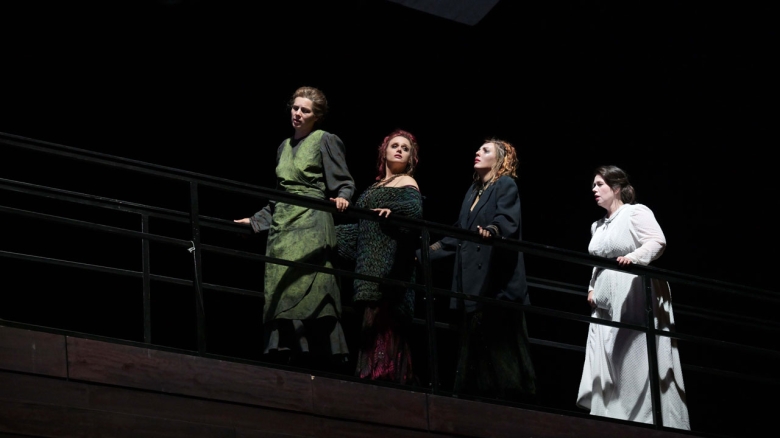 Katharina Magiera (Auntie), Anna Nekhames, Julia Stuart (Two Nieces) & Magdalena Hinterdobler (Ellen Orford)