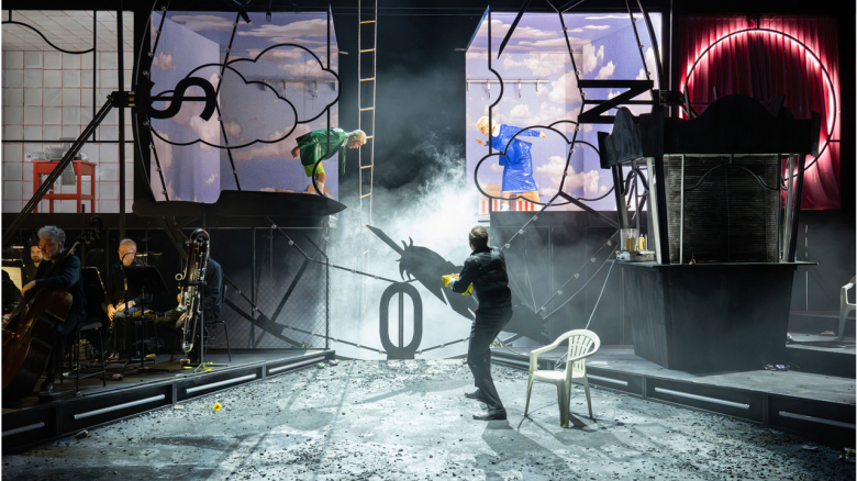 Jarrett Porter (Punch), Liviu Holender (Choregos), Cecelia Hall (Judy)